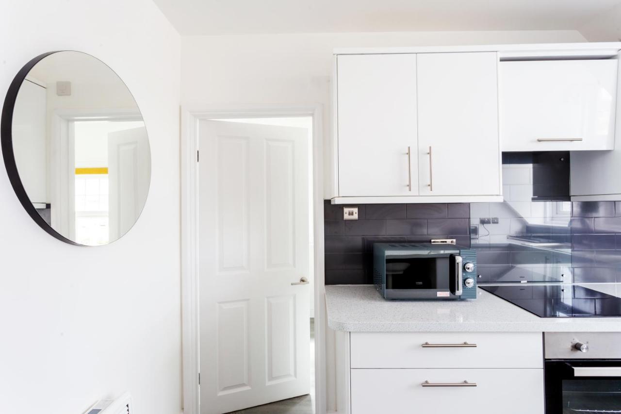Beach View Luxury Apartment Lyme Regis Exterior photo